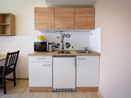 Pronájem bytu 1+kk 20 m2 - Photo 3