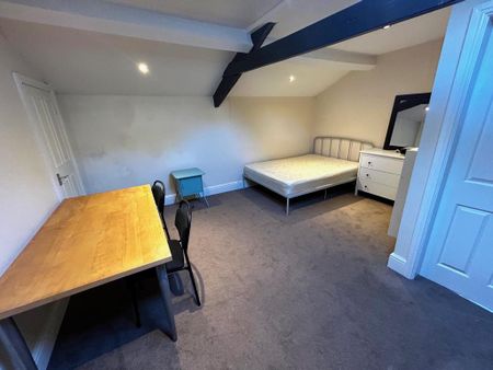 4 bedroom house to rent - Photo 3