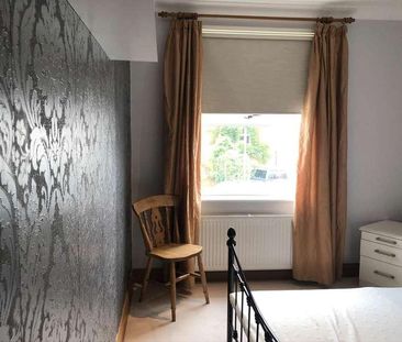 New Road, Chilworth, GU4 - Photo 4