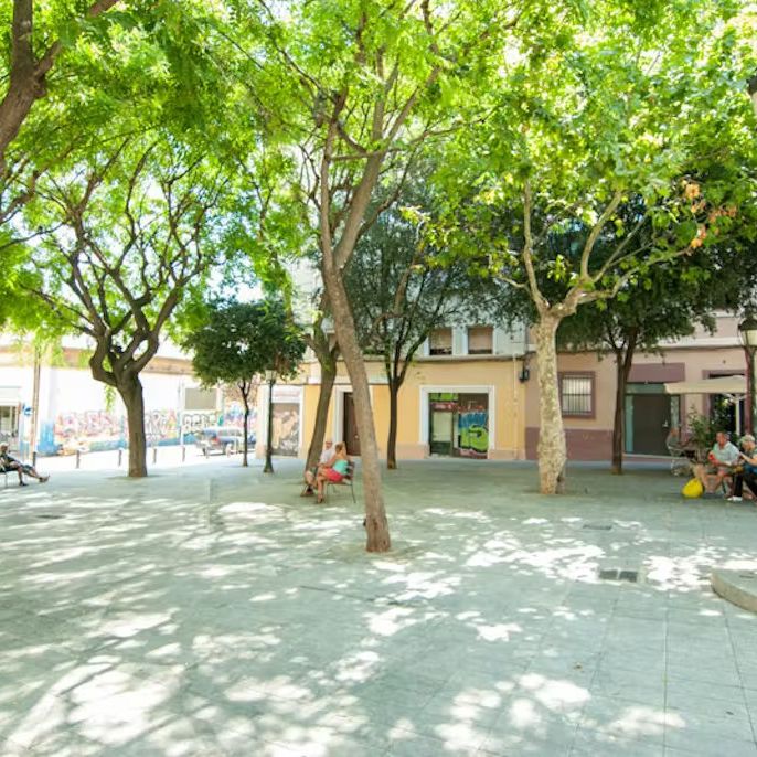 Carrer del Rosselló, L'Hospitalet de Llobregat, Catalonia 08903 - Photo 1