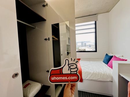 Signature Studio Apartment - Photo 4