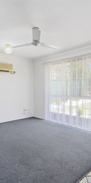The best location in Browns Plains! - Photo 1