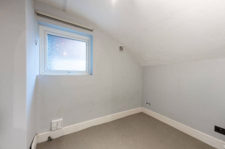 Cadogan Road, Surbiton, KT6 - Photo 3