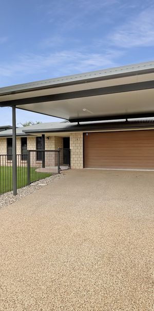 5 Boatwright Avenue, Gracemere - Photo 2