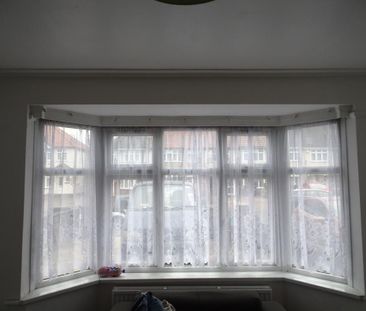 6 bedroom terraced house to rent - Photo 1