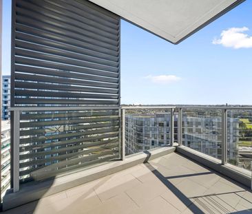 Stunning Two Bedroom Apartment - Partly Furnished - Photo 6