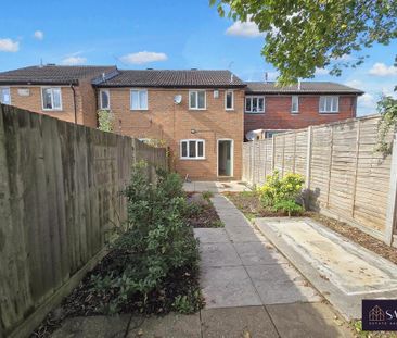2 bedroom terraced house to rent - Photo 4