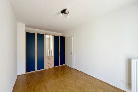 Helle 2-Zimmer-Wohnung mit Balkon & Tiefgaragenplatz im beliebten Grazer Lend - Foto 2