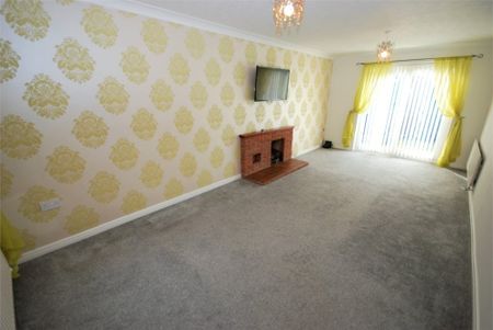 Overslade Manor Drive, Bilton, Rugby, CV22 - Photo 2
