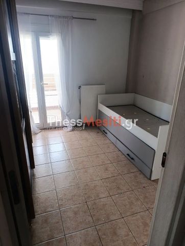 Διαμέρισμα για ενοικίαση Καλαμαριά - Photo 3