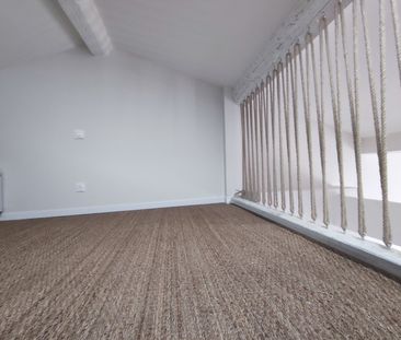 Location Appartement 1 pièce 39m² SETE 34200 - Photo 2