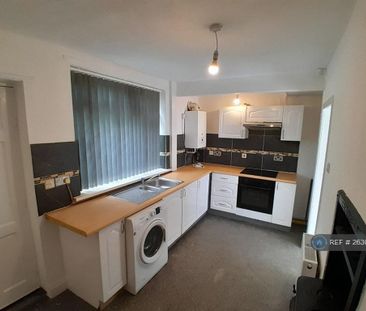 3 bedroom terraced house to rent - Photo 5