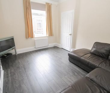 4 bedroom terraced house to rent - Photo 4