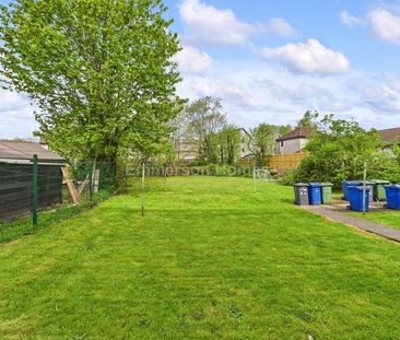 Peockland Place, Johnstone, PA5 - Photo 3