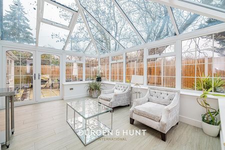 Gainsborough Place, Chigwell - Photo 4