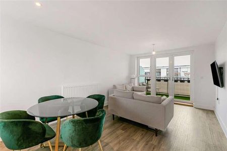 Mole Road, Hersham, Walton-on-thames, Surrey, KT12 - Photo 4