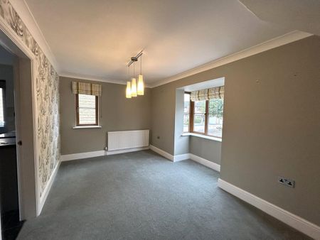 4 bedroom detached house to rent - Photo 5