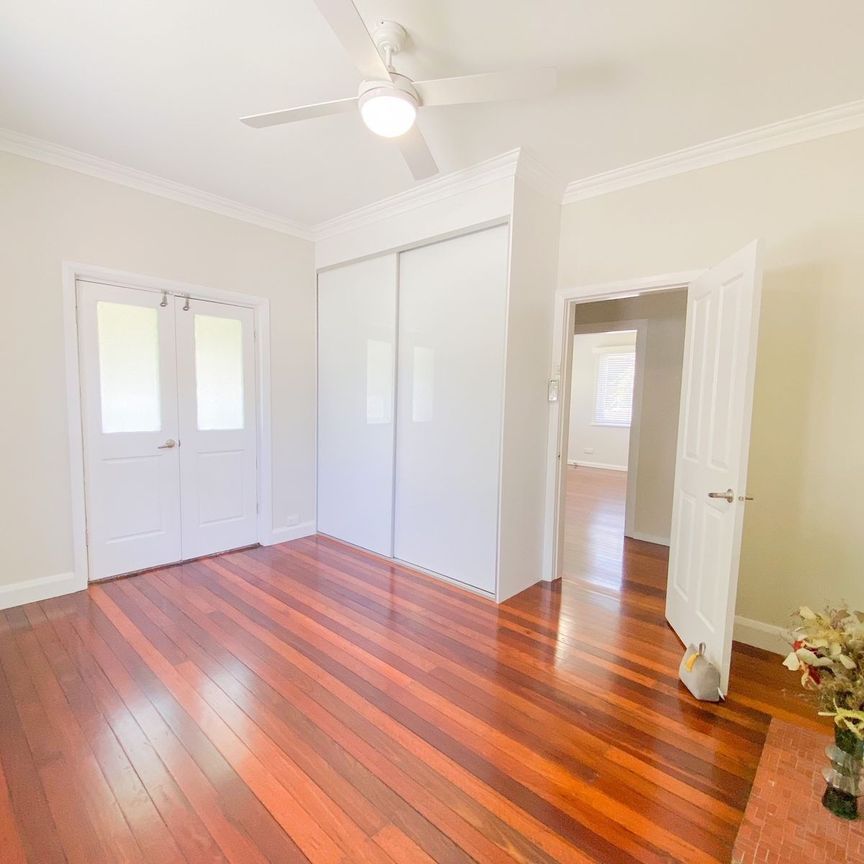 Beautiful 3-Bedroom Bungalow in the Heart of Central Maitland - Photo 1