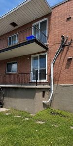 Spacieux rez-de-chaussée avec sous-sol à louer au cœur de Saint-Léonard - Photo 3