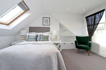 3 bedroom detached house to rent - Photo 5