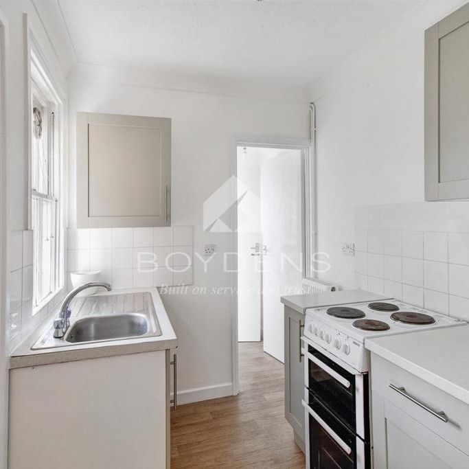 2 bedroom semi-detached house to rent - Photo 1
