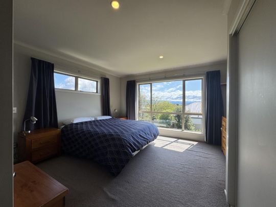 Perfect Family Home in Prime Stoke Location - Photo 1