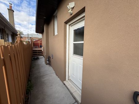 For Lease - 2 Mackinac Crescent, Toronto, Ontario - Photo 4