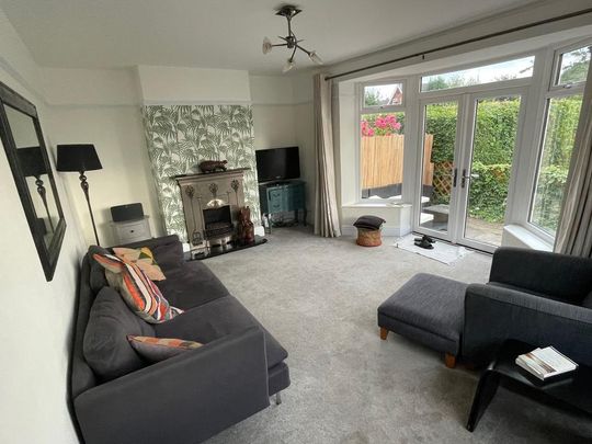 3 bedroom semi-detached house to rent - Photo 1