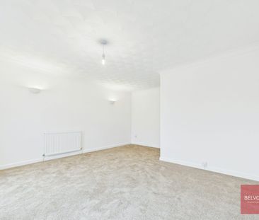 Town house to rent on - Photo 1