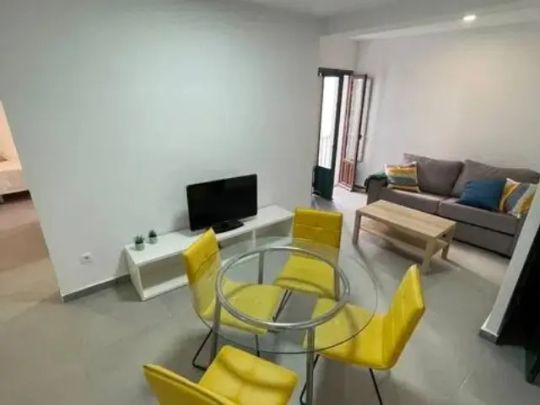 Piso en alquiler en Casco Histórico-Ribera-San Basilio - Foto 1