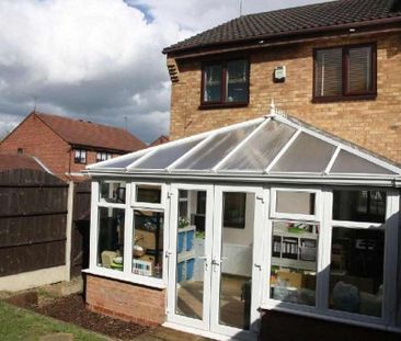 3 bedroom terraced house to rent - Photo 5