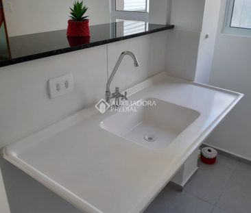 Apartamento com 2 quartos e 38m² para alugar em Vila Nova, Porto Al... - Photo 3