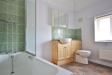 Winterhay Lane, Ilminster, Somerset, TA19 - Photo 2