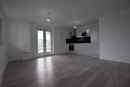 1 bedroom flat to rent - Photo 4