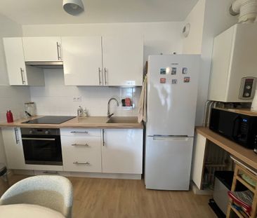 Location Appartement 3 pièces 64m² JOUE LES TOURS 37300 - Photo 2