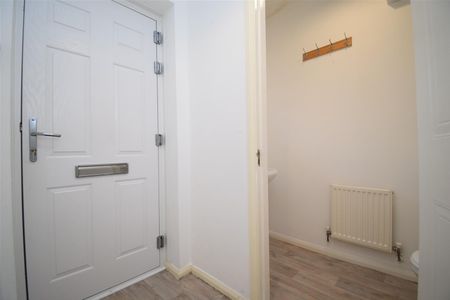 Holly Mede, Ossett - Photo 3