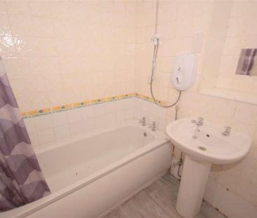 Arncliffe Grange, Leeds, LS17 - Photo 5