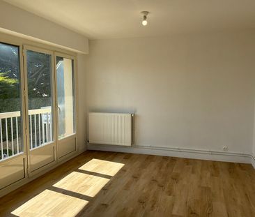 Location Appartement 2 pièces 59m² - Photo 2