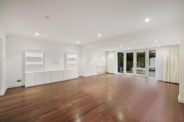 4 bedroom terraced house to rent - Photo 1