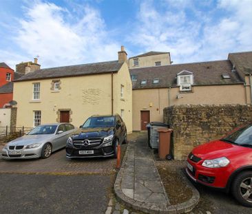 Property to rent - Photo 2