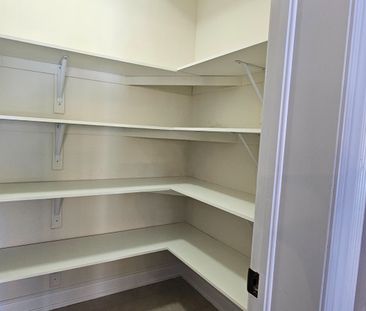 For Lease - 12 Isabella Peach Drive, Markham, Ontario - Photo 2