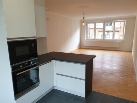 Appartement te huur - Foto 2