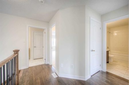 For Lease - 4 Cahill Drive, Brantford, Ontario - Photo 5