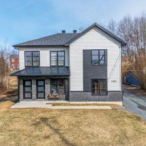 4 1/2 Haut De Quadruplex Valcourt - Photo 3