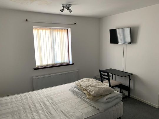 4 bedroom house share to rent - Photo 1