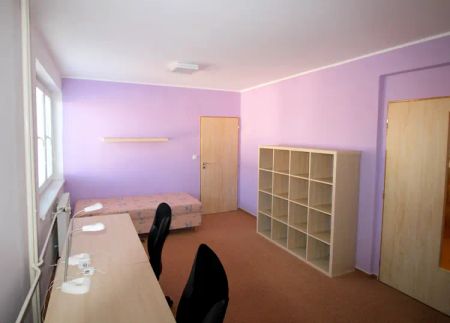 2+1 Zlín - Hluboká, centrum, kompletně vybavený, od 1.7.2026 - Fotografie 4