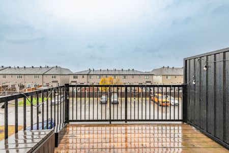 For Lease - 300 Des Tilleuls Private Unit# B, Orleans - Cumberland and Area, Ontario - Photo 3