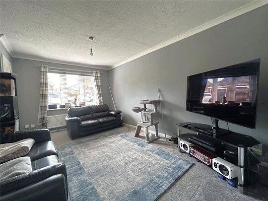 3 bedroom semi-detached house to rent - Photo 1