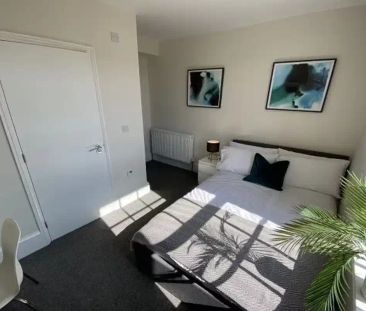 En Suite - Photo 4