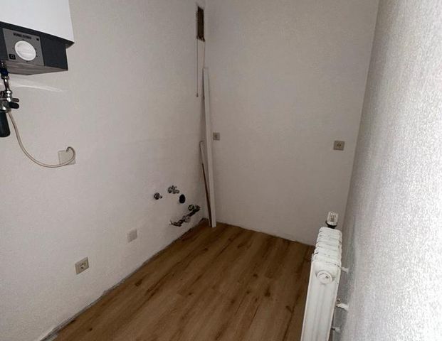 Zentrales 1-Zimmer-Apartment in Esslingen – ab sofort frei! - Foto 1